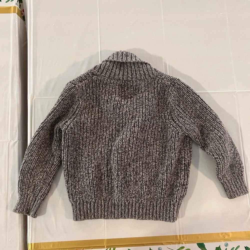 Osh Kosh B'Gosh Cardigan Sweater Grey  Infant Boy's 2T Months Warm‎